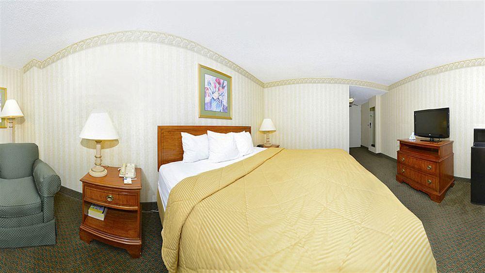Comfort Inn Pentagon City Арлингтън Екстериор снимка