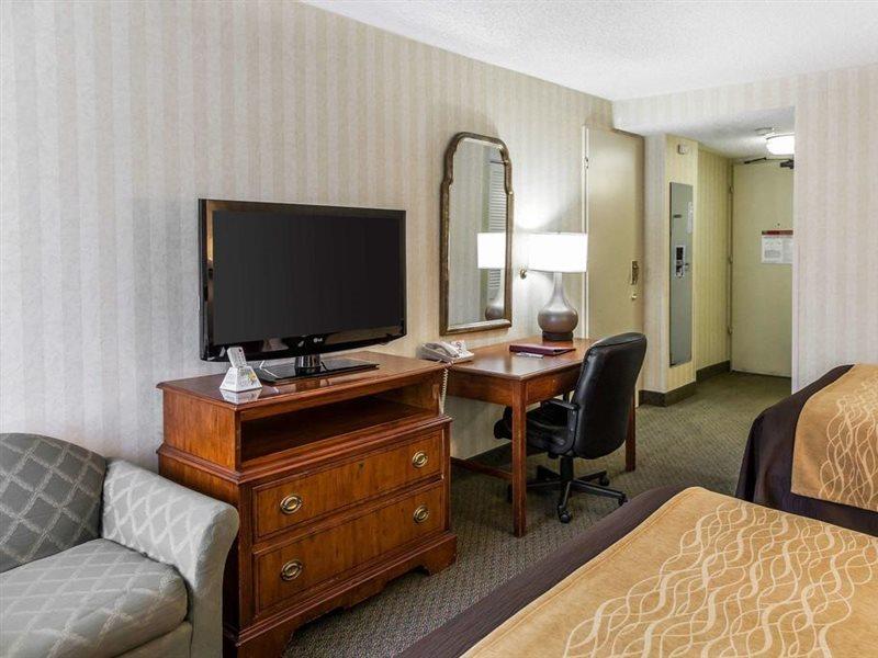 Comfort Inn Pentagon City Арлингтън Екстериор снимка