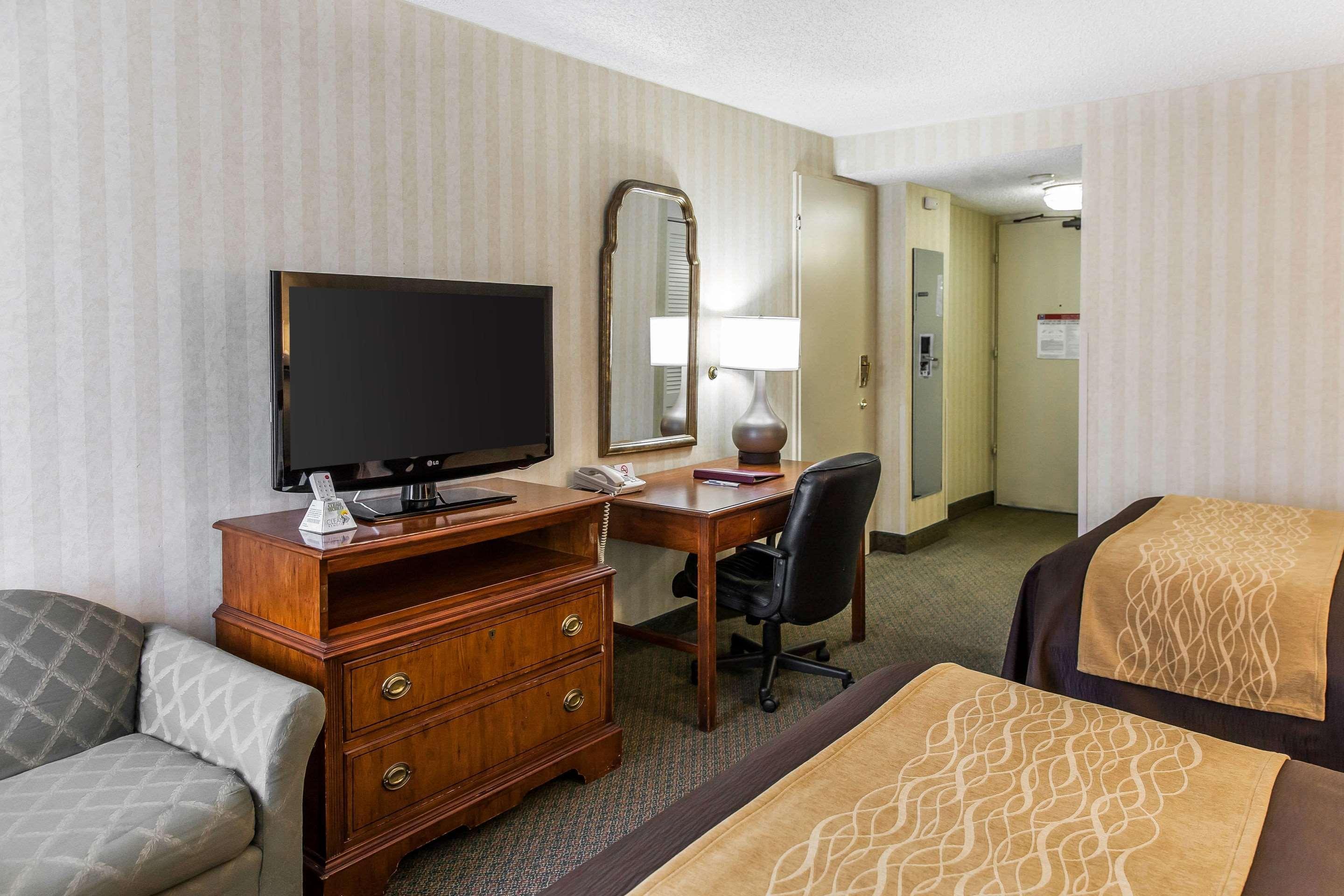 Comfort Inn Pentagon City Арлингтън Екстериор снимка
