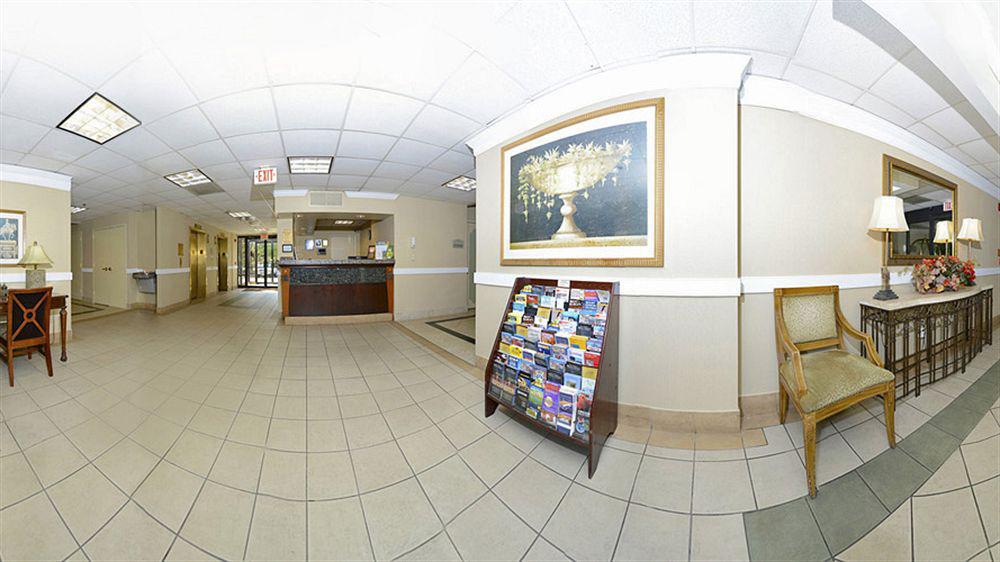 Comfort Inn Pentagon City Арлингтън Екстериор снимка